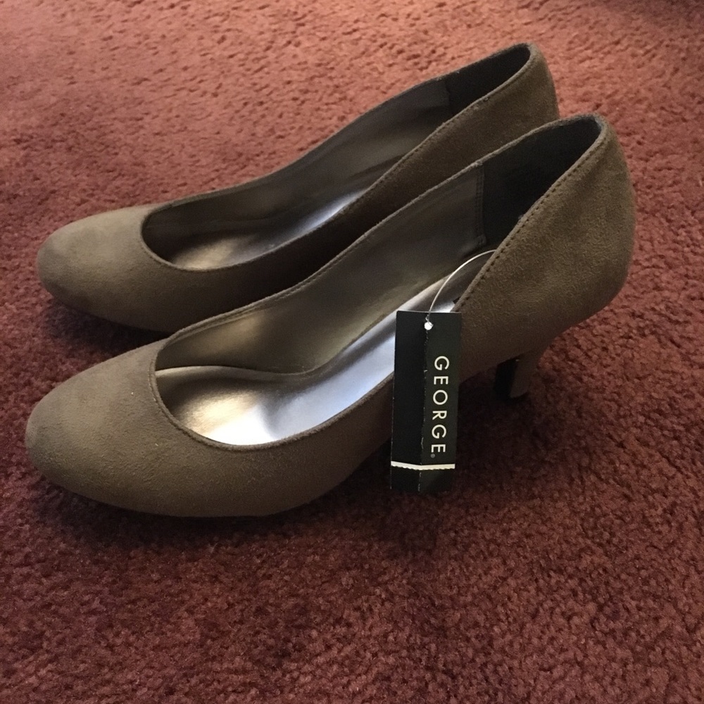 Women’s Dress Shoe